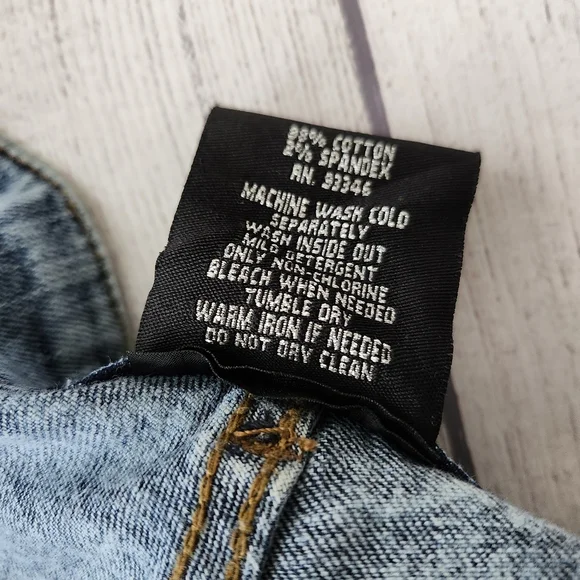 Blue Wash Denim Men's Shorts Skinny Fit - Picture 6 of 16